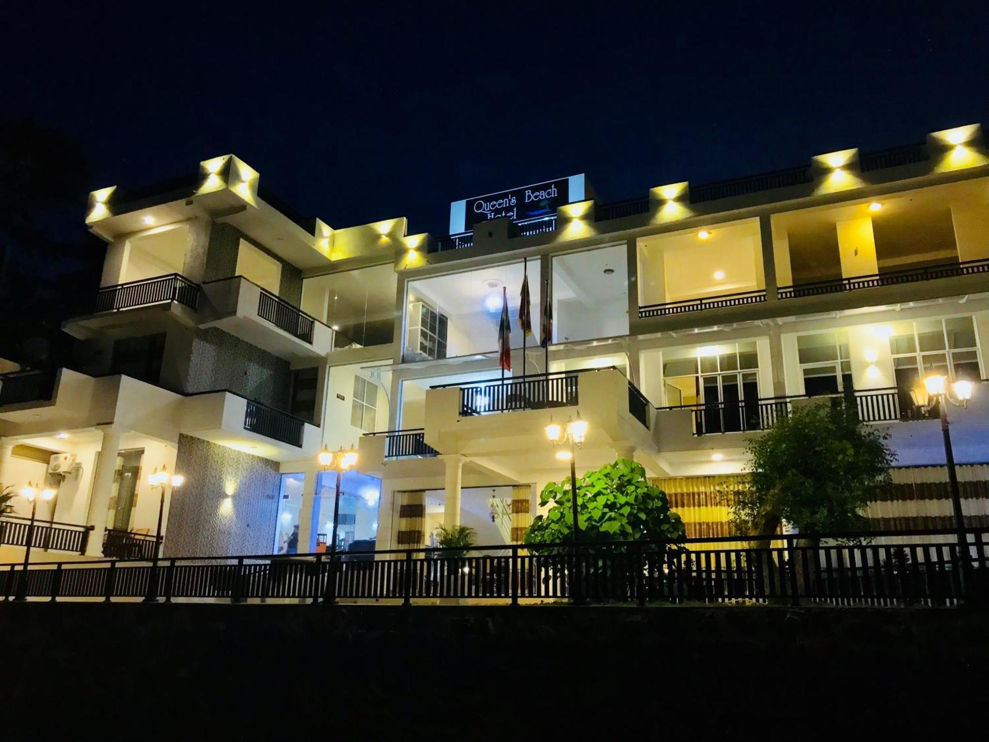 Queens Beach Hotel Tangalle Exterior photo