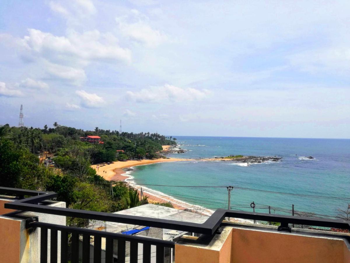 Queens Beach Hotel Tangalle Exterior photo